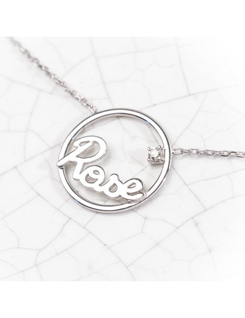 Collier prénom personnalisé en Or 9 carats.