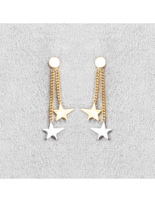 Bijou femme boucles d'oreille 2 étoiles asymétriques.