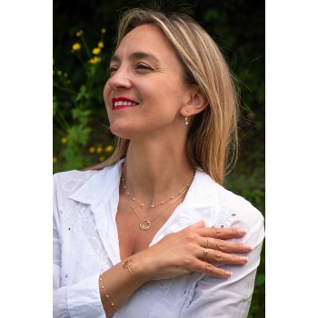 Boucle d'oreille femme quatre perles d'eau douce.