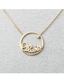 Collier femme bijou prénom personnalisé n or 18 carats.