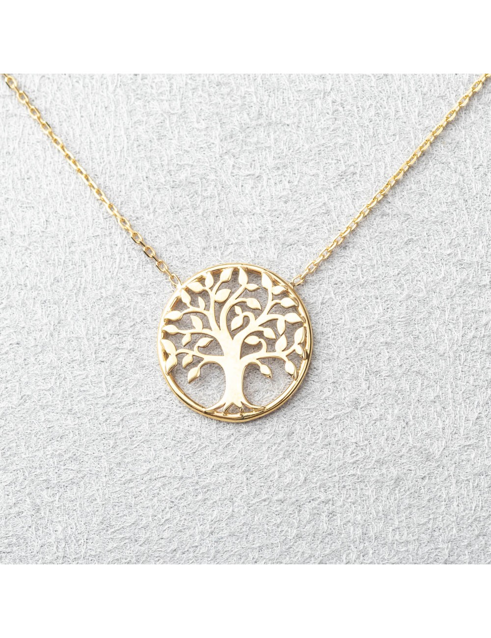 Collier femme arbre de vie en or 18 carats.