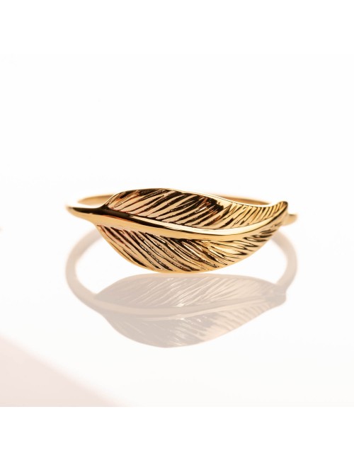 Grande plume en or 9 carats.