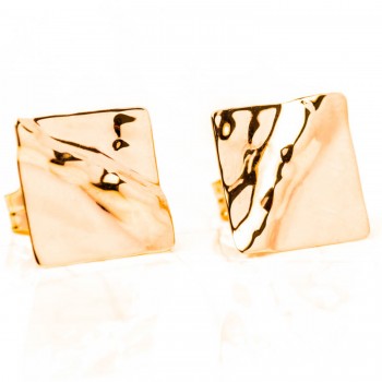 Boucles d'oreilles femme grand carré froissé en or 18 carats.